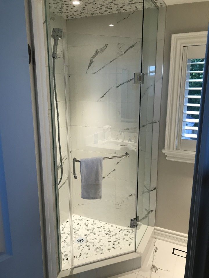 Bathroom remodeling in Toronto, ON